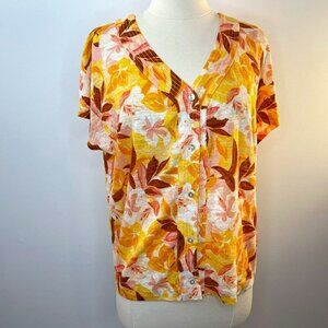 Tahari Women's Linen Summer Short sleeved Buttoned Shirt - Size Medium - NWT